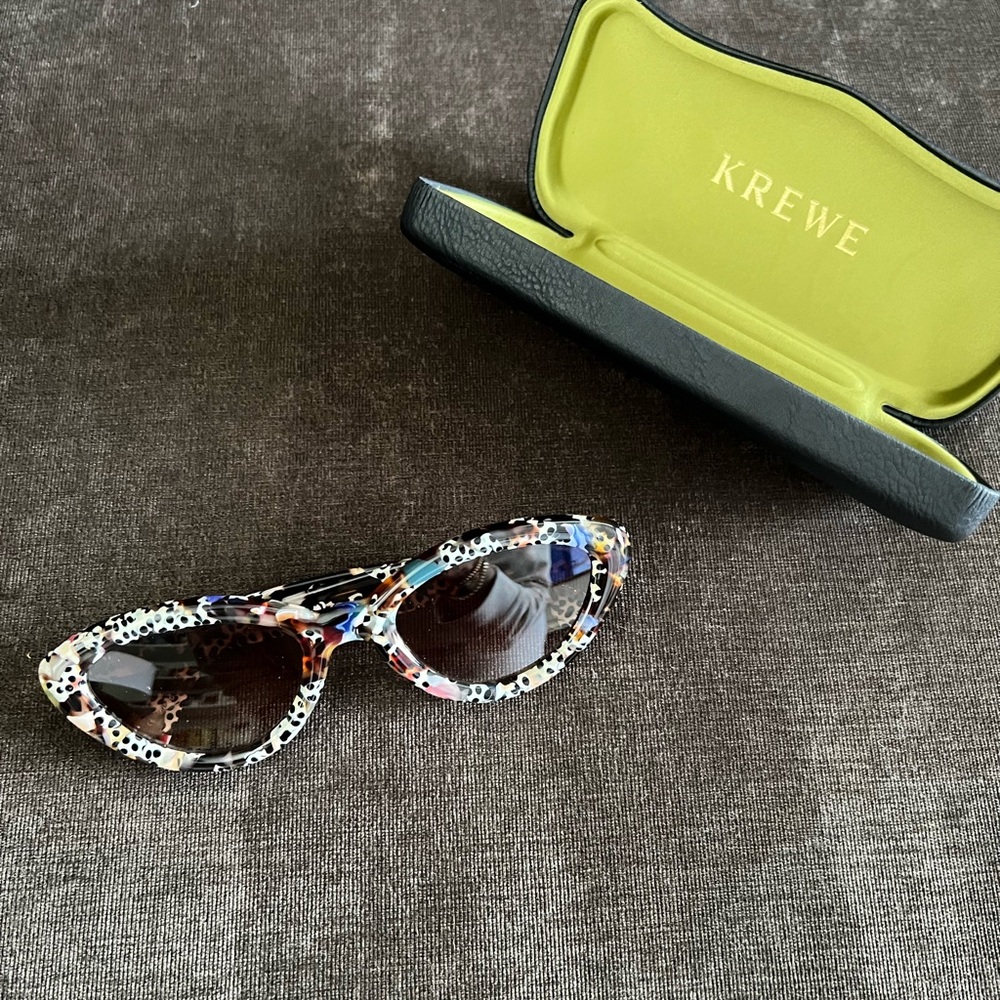 🖤 KREWE Sasha sunglasses
